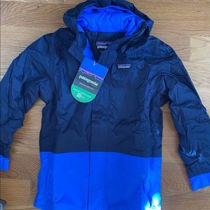 Patagonia Boys Winter Coat NWT size M